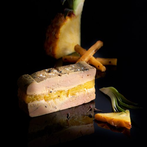 Foie gras en terrine à l'ananas, rhum et poivre de Madagascar, céleri  caramélisé - Sarrade depuis 1850